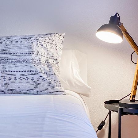 Habitacion Privada + Bano Privado En La Vivienda Διαμέρισμα Κοραλέχο Εξωτερικό φωτογραφία